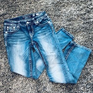 NEW MISS ME BOOT CUT JEANS SIZE 28
